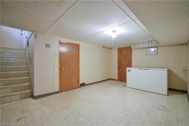 Additional image 23 of 127 Lorraine Ave