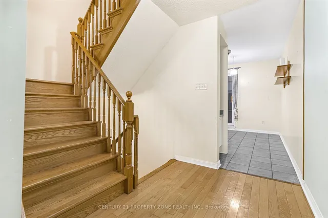 Additional image 34 of 39 Sufi Cres