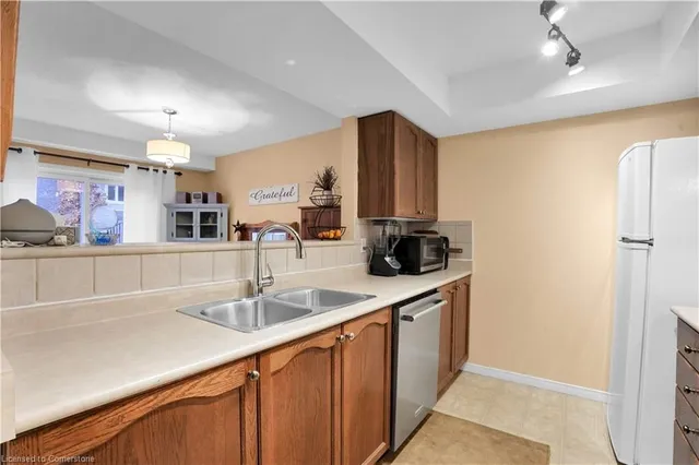 Additional image 17 of 30 Bryan Crt Unit 14