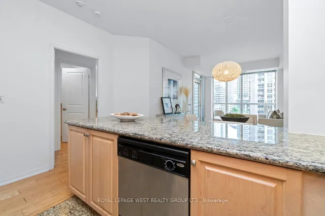 Additional image 18 of 628 Fleet St Unit 809