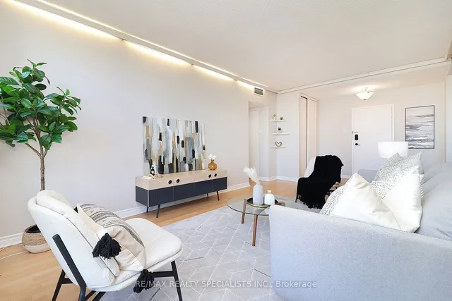 Additional image 18 of 1705 MCCOWAN Rd Unit 411