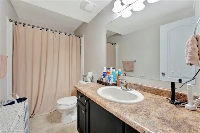 Additional image 19 of 236 Rachel Cres Unit E