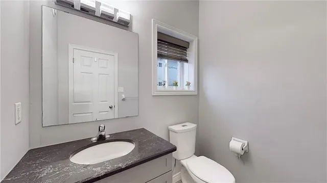 Additional image 17 of 341 RIVERTRAIL Ave