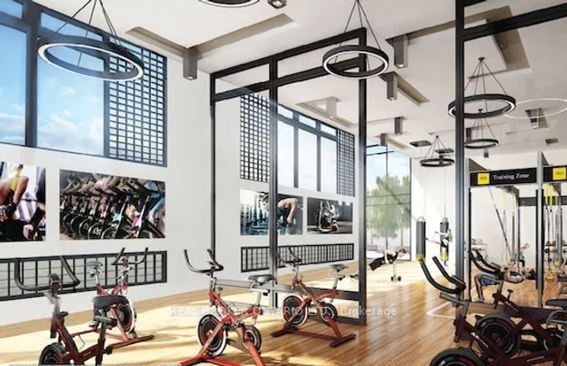 Additional image 25 of 55 Duke St Unit 1101