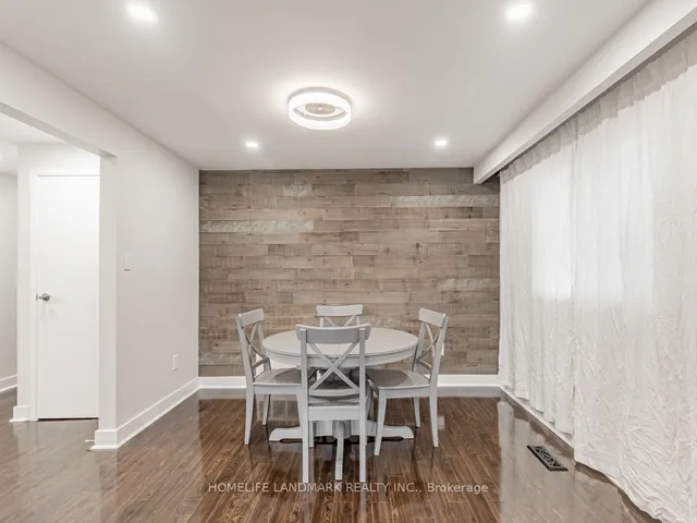 Additional image 12 of 76 Amanda Dr