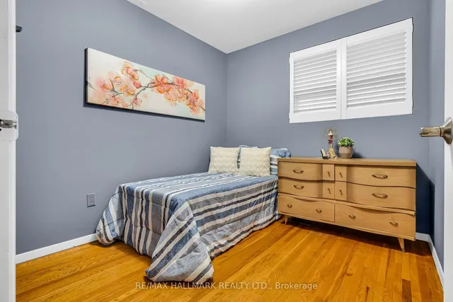 Additional image 19 of 21 FARLEY Cres