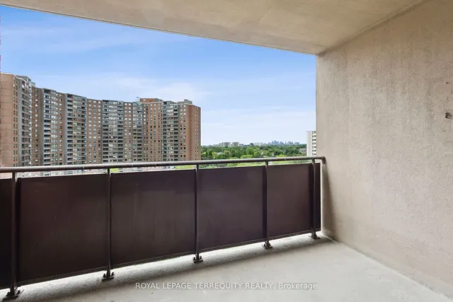 Additional image 27 of 714 The West Mall Unit 909