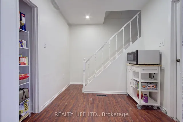 Additional image 16 of 293 Melrose St