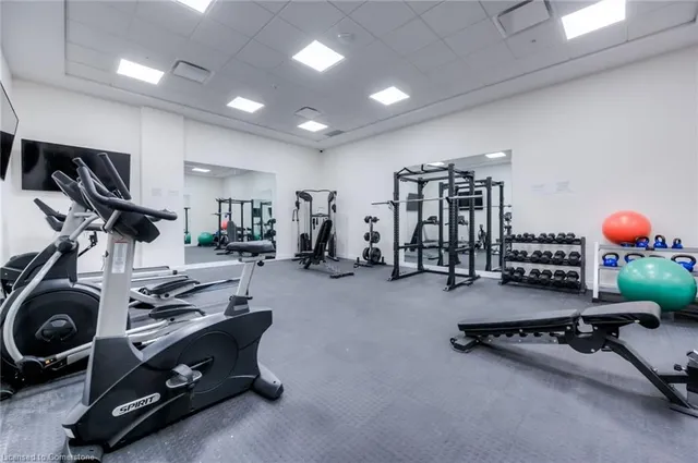 Additional image 12 of 104 Garment St Unit 1010