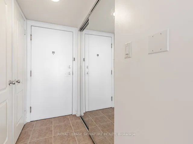 Additional image 3 of 1 Rean Dr Unit 909