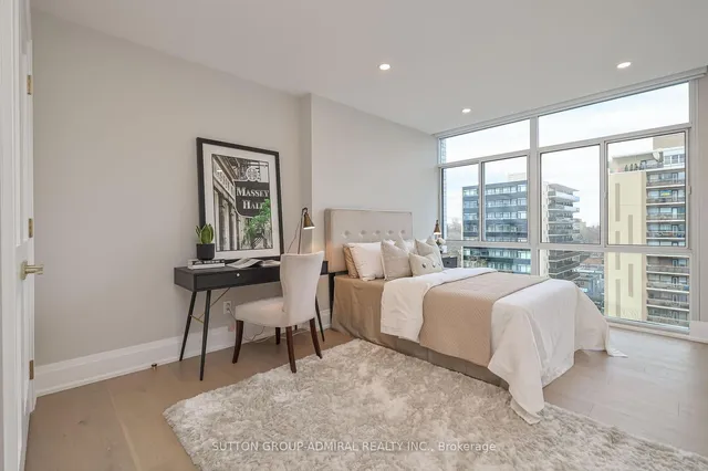 Additional image 23 of 500 Avenue Rd Unit 806