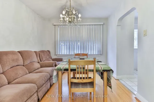 Additional image 8 of 27 Dell Park Ave