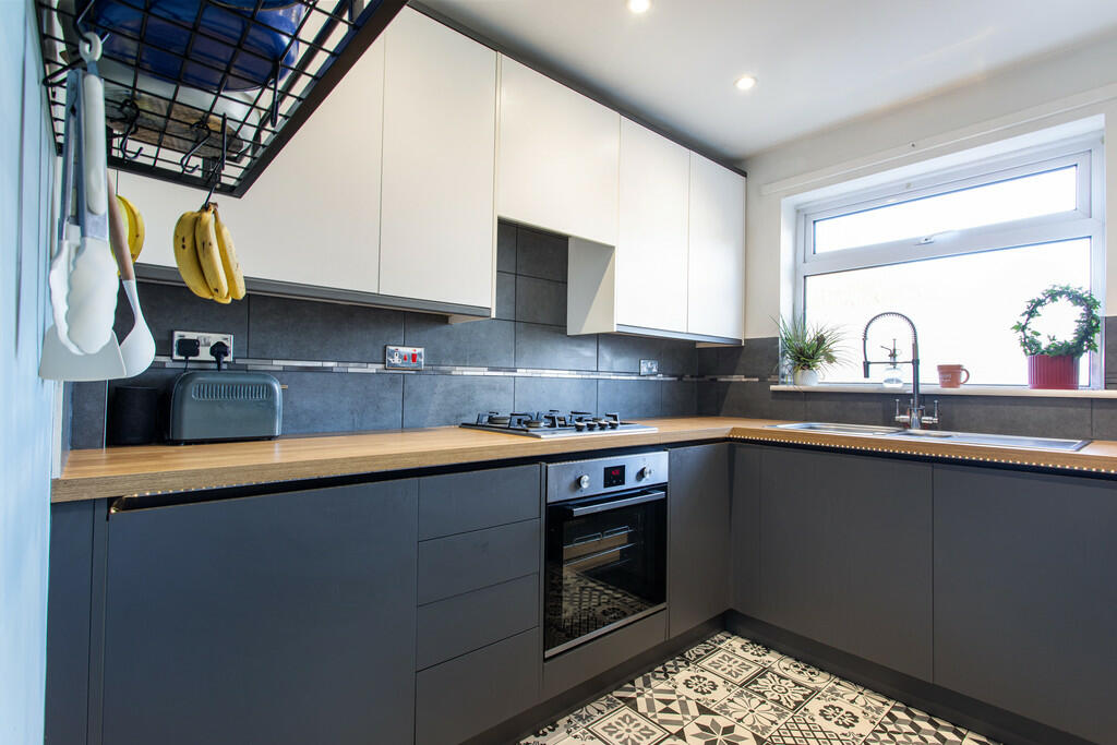 Additional image 4 of Silbury Close, Westbury