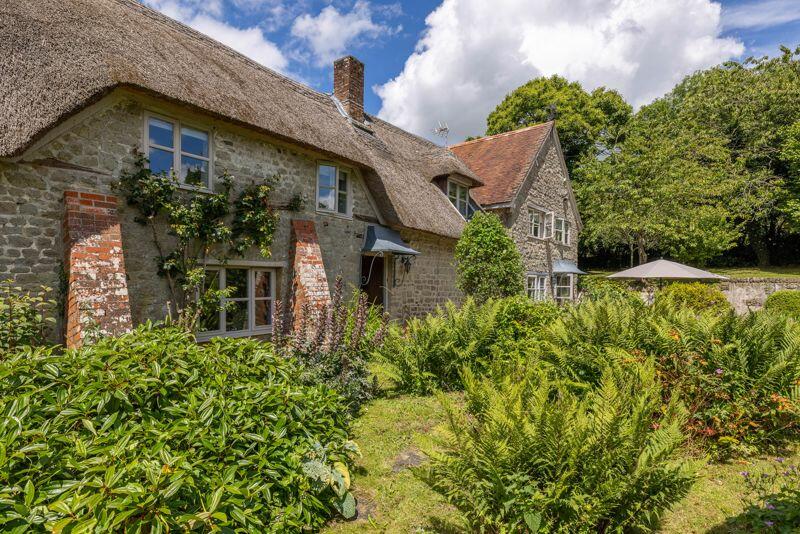 Additional image 23 of Fabulous period home in land of 1.9 acres in rural location.