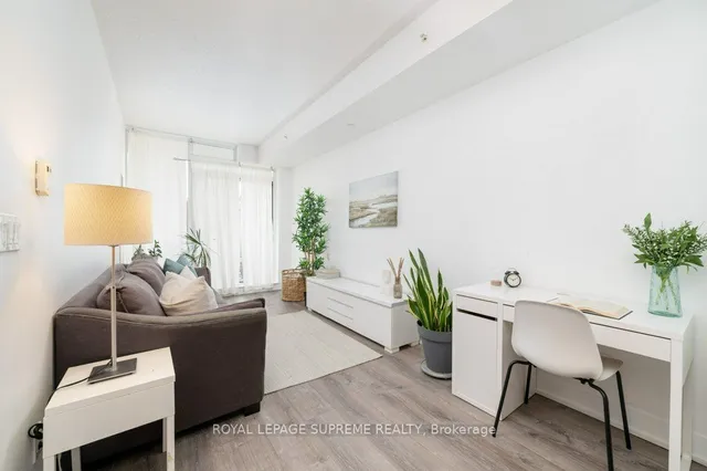 Additional image 8 of 68 Merton St Unit 608