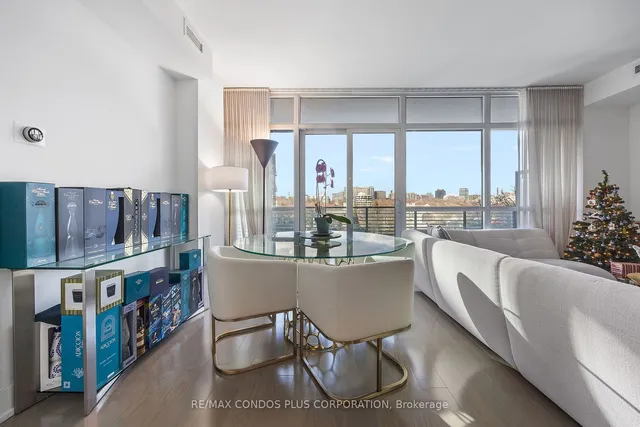 Additional image 7 of 170 Avenue Rd Unit 607