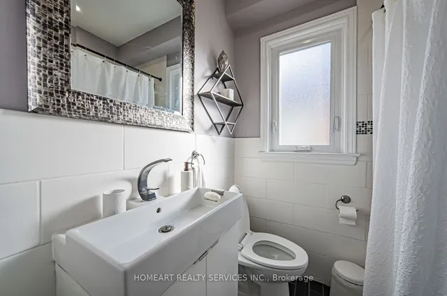 Additional image 12 of 56 Parker Ave