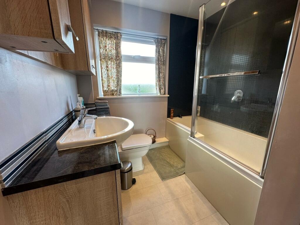 Additional image 16 of Arnewood Gardens, Yeovil, Somerset