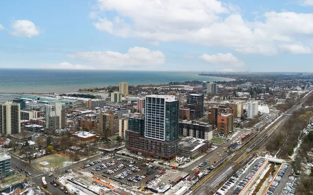 Additional image 33 of 28 Ann St Unit 307