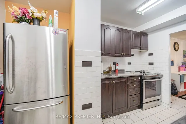 Additional image 31 of 340 Dixon Rd Unit # 110