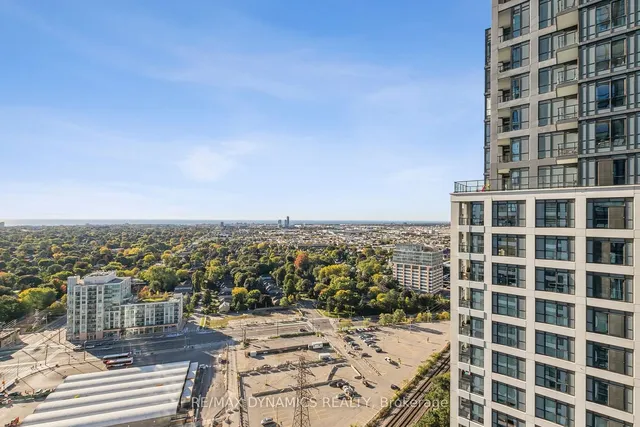 Additional image 16 of 7 Mabelle Ave Unit 2801