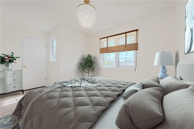 Additional image 10 of 382 WAKE ROBIN Cres