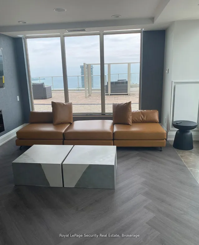 Additional image 37 of 85 East Liberty St Unit 709