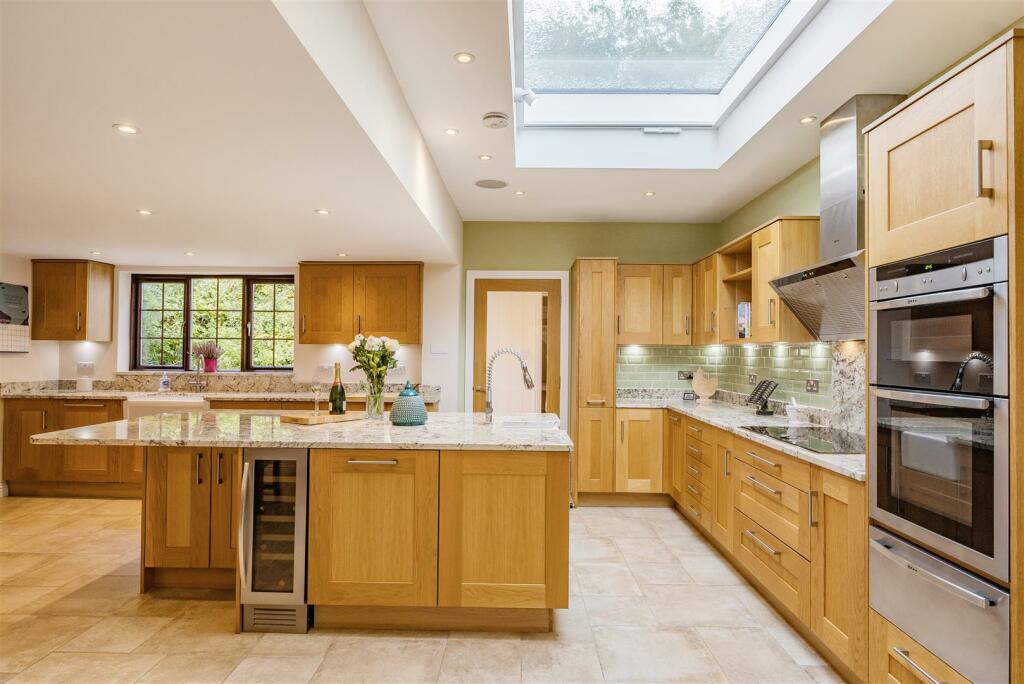 Additional image 6 of Salisbury Hollow, Edington