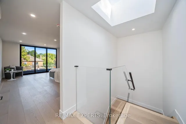 Additional image 23 of 183 Atlas Ave