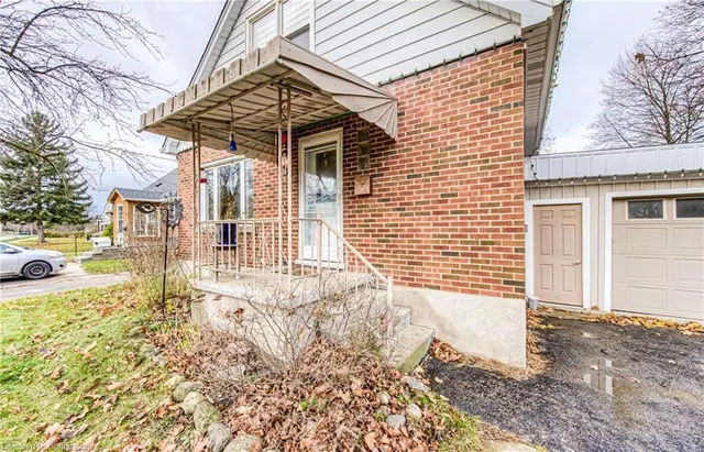 Additional image 4 of 92 Belleview Ave