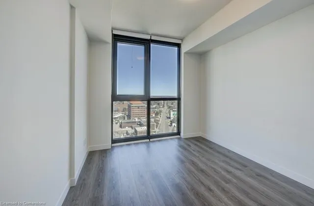 Additional image 15 of 60 Frederick St Unit 1805