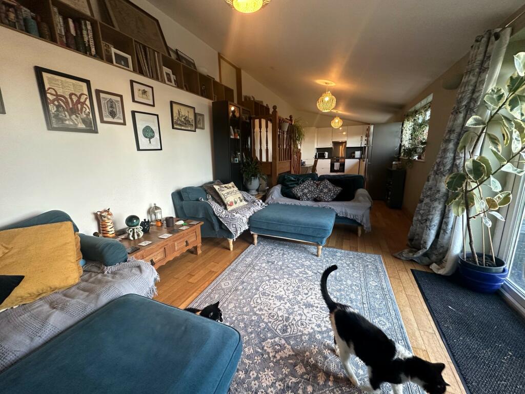 Additional image 3 of Yew Tree Close, Yeovil, Somerset