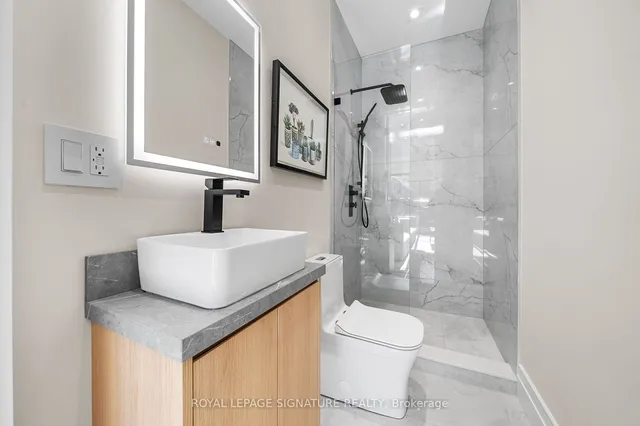 Additional image 31 of 551 Broadway Ave