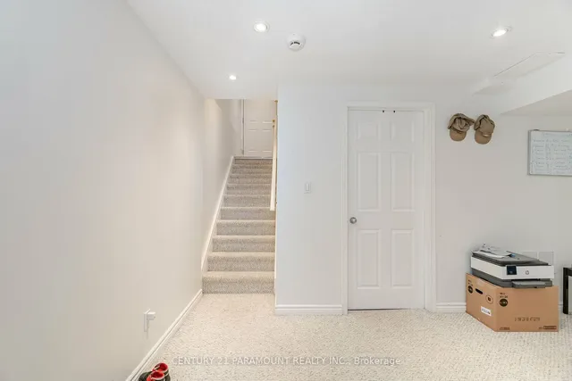 Additional image 32 of 78 PERIWINKLE St