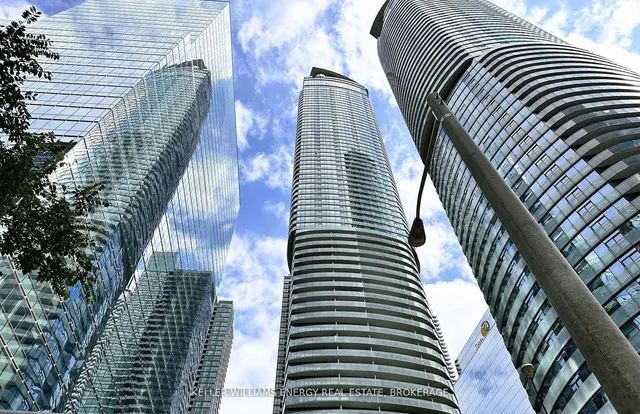 12 York St Unit 1409