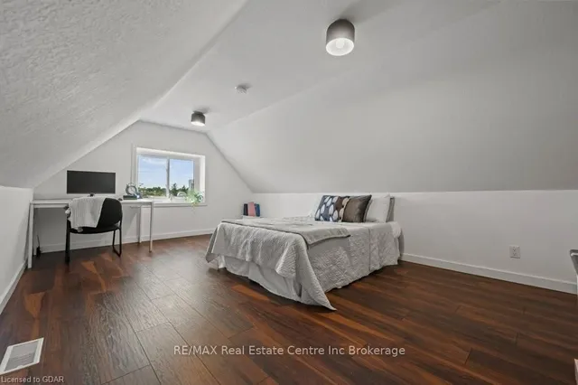 Additional image 19 of 101 CHARLES St