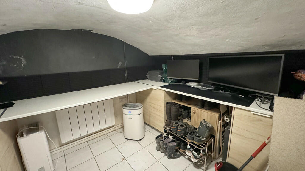 Additional image 13 of The Close, Warminster