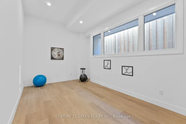 Additional image 34 of 67 Bexhill Ave