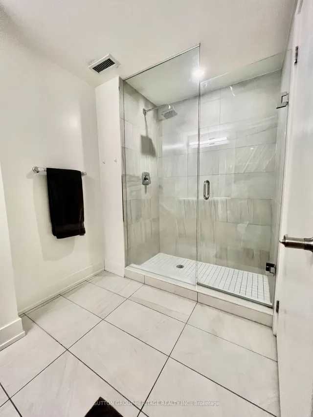 Additional image 10 of 180 Fairview Mall Dr Unit 502