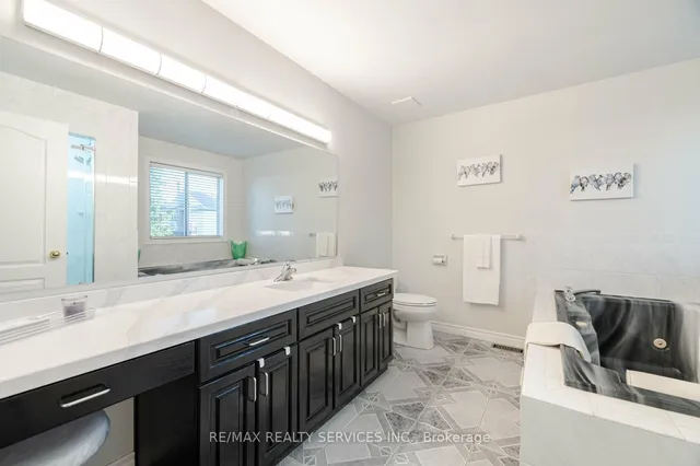 Additional image 22 of 41 Jadestone Crt