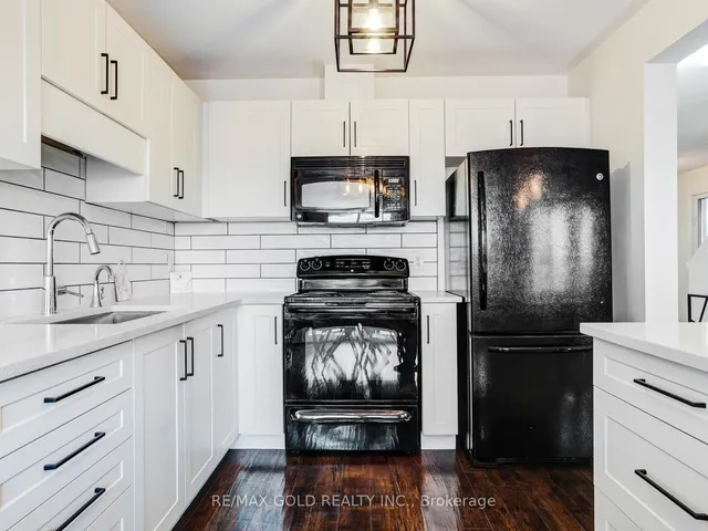 Additional image 13 of 920 Dunblane Crt