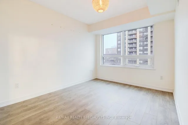 Additional image 15 of 1410 Dupont St Unit 908