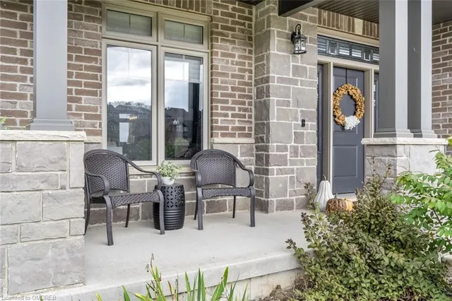 Additional image 5 of 985 Audrey Pl