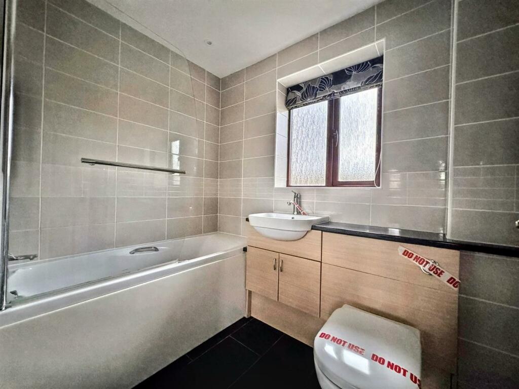 Additional image 23 of Folly Close, Midsomer Norton