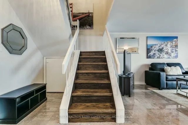 Additional image 11 of 33 Harbour Sq Unit 503