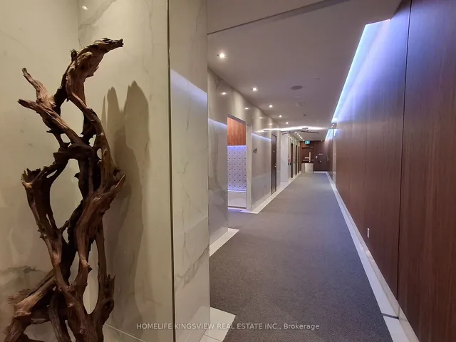 Additional image 22 of 275 Village Green Sq Unit 2220