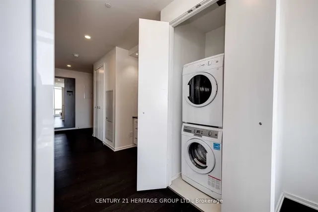 Additional image 25 of 1 Bloor St Unit 6409