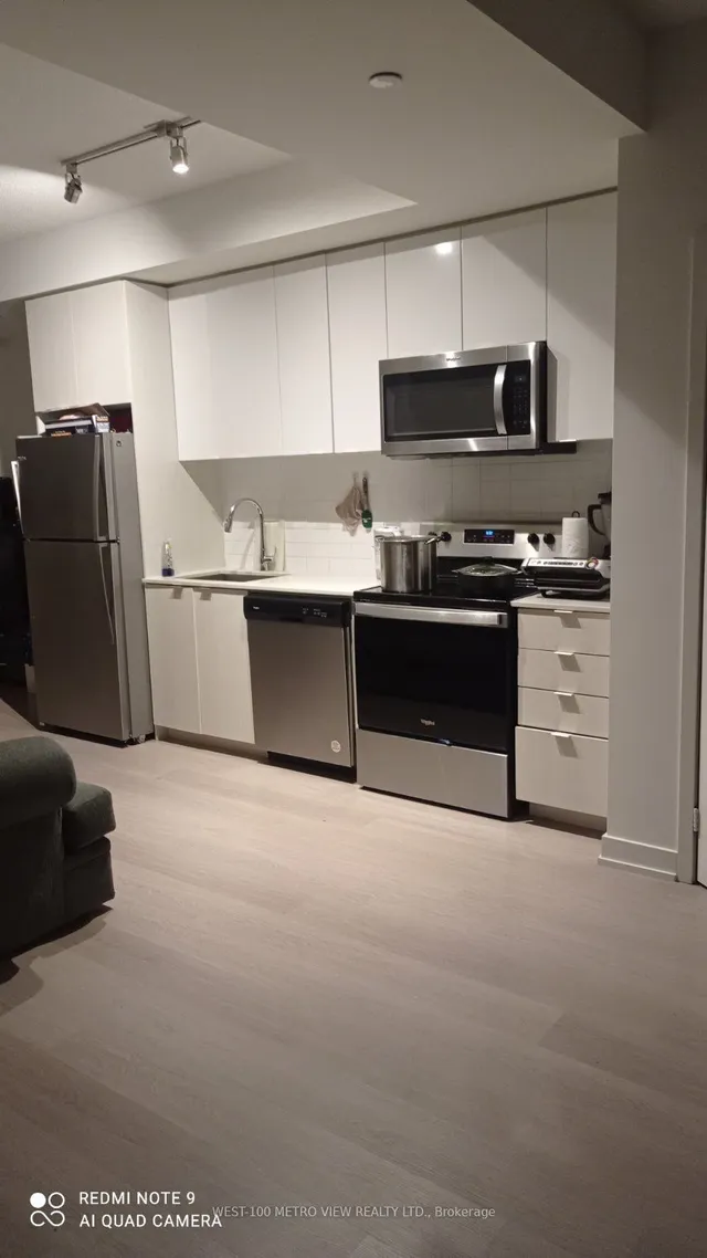 Additional image 3 of 859 The Queensway Unit 623