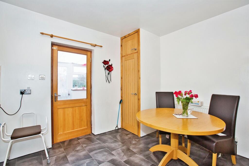 Additional image 8 of Sandhurst Road, Yeovil