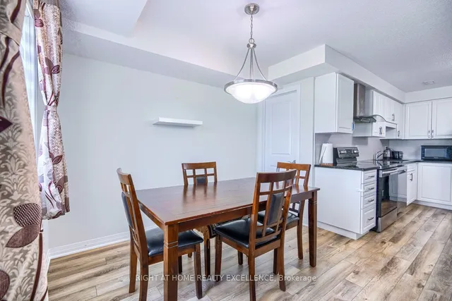 Additional image 10 of 1989 Ottawa St Unit 18D